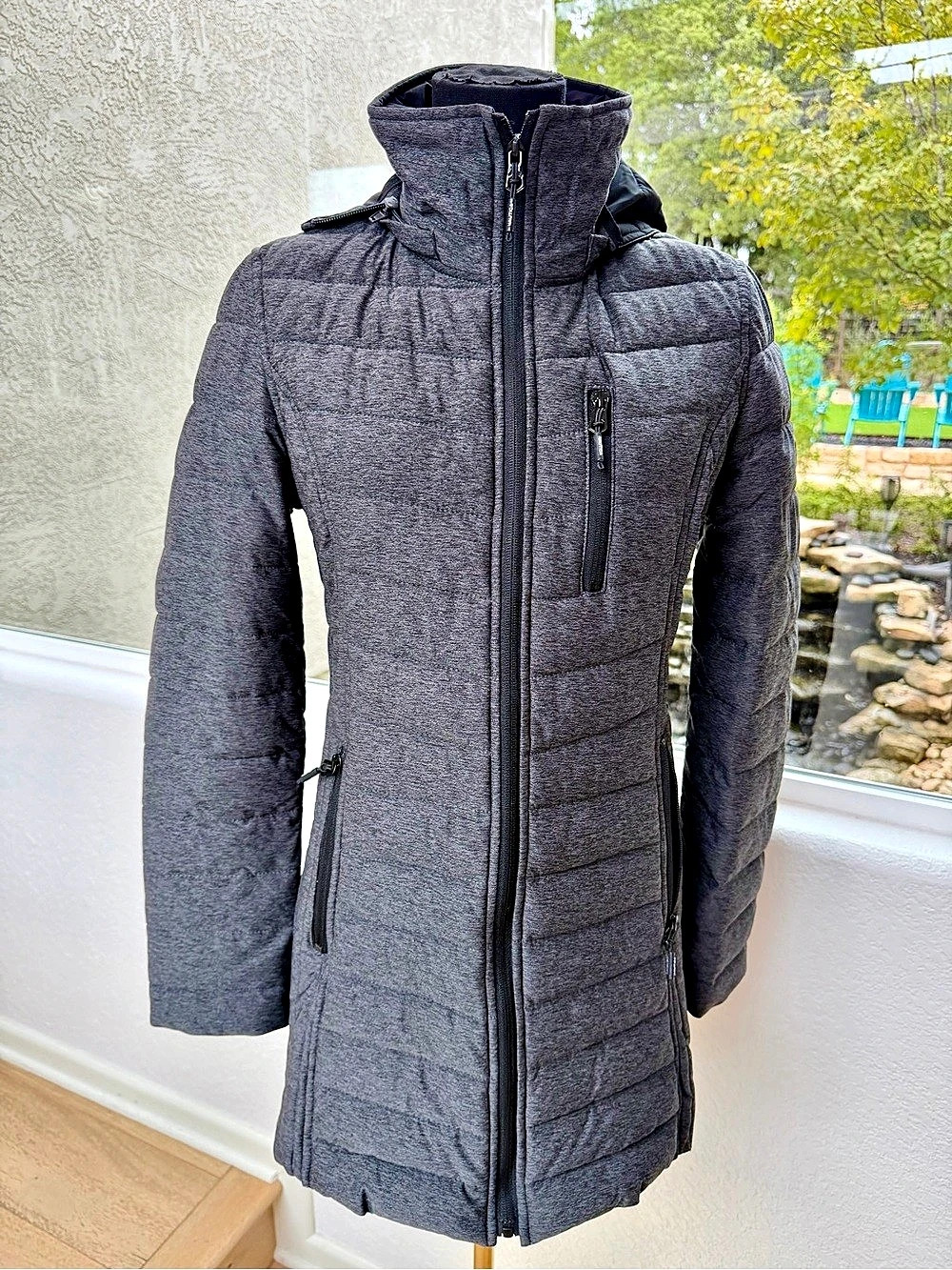 Nautica Women's Water-Resistant Comfort Stretch Puffer Jacket Gray SZ Medium Win